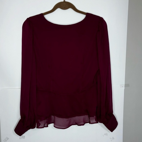 Nine West Blouse Women’s Medium Wine Maroon Lined Button Up Ruffle Flowy Dressy - Picture 10 of 10